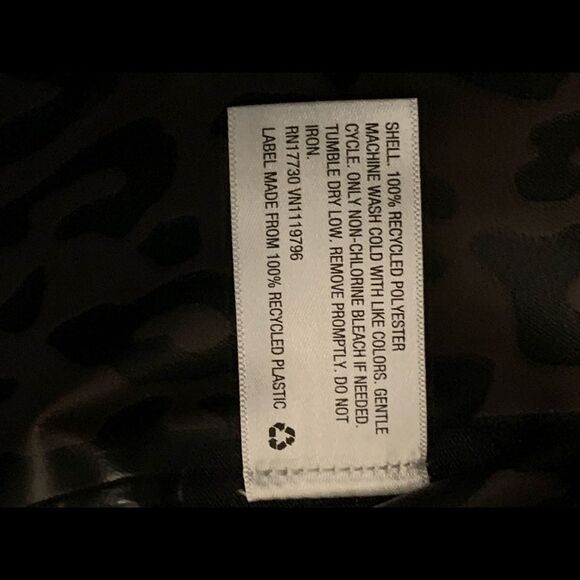 Girls' Rainshell Waterproof Jacket - All in Motion™ - Picture 6 of 9